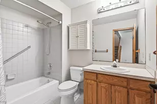 4119 Thornhill Ln, Vadnais Heights, MN 55127 - Photo 18