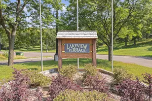 2751 York Ave N, Robbinsdale, MN 55422 - Photo 32