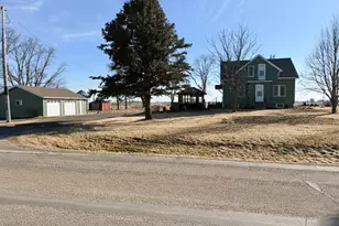 58343 179th St, Mankato, MN 56001 - Photo 1