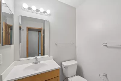 695 E Burnsville Parkway #19, Burnsville, MN 55337 - Photo 14