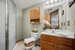 4234 Beaver Dam Rd, Eagan, MN 55122 - Photo 30