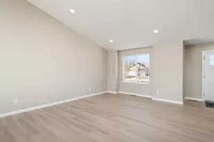 418 Prairie View Dr, Cologne, MN 55322 - Photo 4