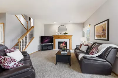 20300 Erickson Path, Farmington, MN 55024 - Photo 4