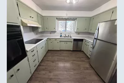 842 Fir Avenue, Bird Island, MN 55310 - Photo 4