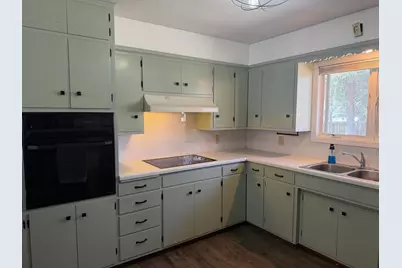 842 Fir Avenue, Bird Island, MN 55310 - Photo 6