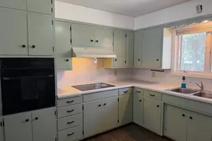 842 Fir Ave, Bird Island, MN 55310 - Photo 6