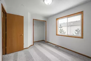 817 Bradbury Cir, Jordan, MN 55352 - Photo 18