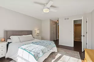 885 Braunworth Ct, Chaska, MN 55318 - Photo 18