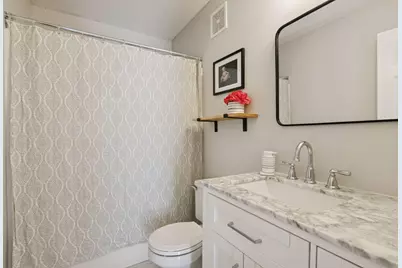 885 Braunworth Court, Chaska, MN 55318 - Photo 24