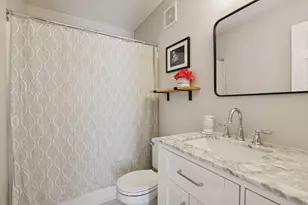 885 Braunworth Ct, Chaska, MN 55318 - Photo 24