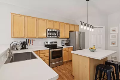 885 Braunworth Court, Chaska, MN 55318 - Photo 12