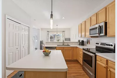 885 Braunworth Court, Chaska, MN 55318 - Photo 14