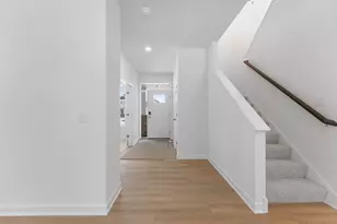 7550 Upper 42nd St N, Oakdale, MN 55128 - Photo 4