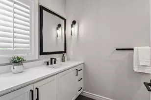 715 Rice St E, Wayzata, MN 55391 - Photo 56