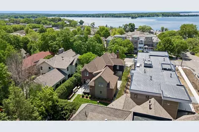 715 Rice Street E, Wayzata, MN 55391 - Photo 2