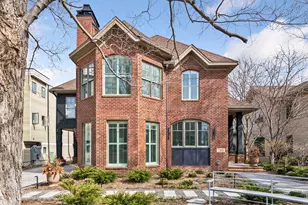 715 Rice St E, Wayzata, MN 55391 - Photo 2