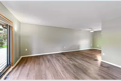 2505 Brenner Street, Roseville, MN 55113 - Photo 8