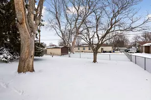 4364 Nicols Rd, Eagan, MN 55122 - Photo 28