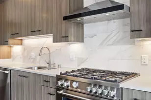 253 Lake Street E, Wayzata, MN 55391 - Photo 12