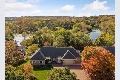 7604 Delaney Boulevard, Edina, MN 55439 - Photo 2
