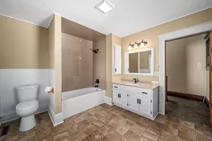 201 E Adams Ave, Luverne, MN 56156 - Photo 14