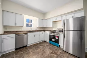 201 E Adams Ave, Luverne, MN 56156 - Photo 10