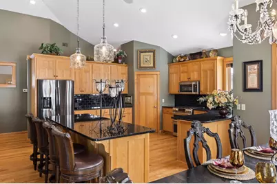 25254 Firefly Avenue, Wyoming, MN 55092 - Photo 10