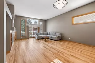 528 Wildflower, Burnsville, MN 55306 - Photo 6