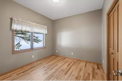 528 Wildflower, Burnsville, MN 55306 - Photo 20