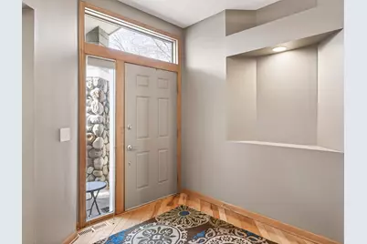 528 Wildflower, Burnsville, MN 55306 - Photo 4