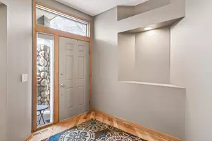 528 Wildflower, Burnsville, MN 55306 - Photo 4