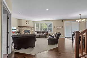 8525 172nd St W, Lakeville, MN 55044 - Photo 6