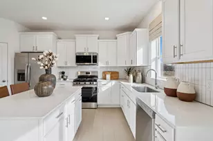 137 Ridgeview Ln, Elko New Market, MN 55020 - Photo 2