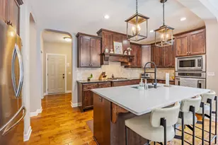 16899 E Lake Dr, Lakeville, MN 55044 - Photo 80