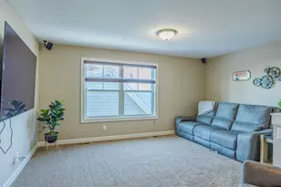 16899 E Lake Dr, Lakeville, MN 55044 - Photo 50