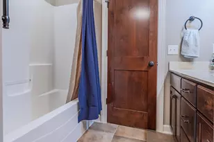 16899 E Lake Dr, Lakeville, MN 55044 - Photo 52