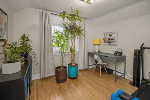 1055 Englewood Ave, Saint Paul, MN 55104 - Photo 18