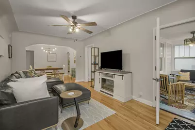 1055 Englewood Avenue, Saint Paul, MN 55104 - Photo 4