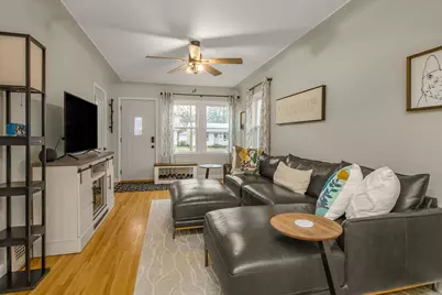 1055 Englewood Avenue, Saint Paul, MN 55104 - Photo 6