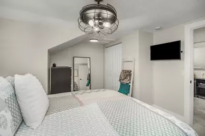 1055 Englewood Avenue, Saint Paul, MN 55104 - Photo 16