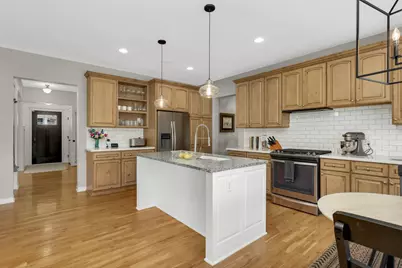 15782 Cobblestone Lake Parkway, Apple Valley, MN 55124 - Photo 12