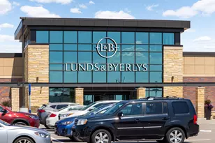 15782 Cobblestone Lake Pkwy, Apple Valley, MN 55124 - Photo 50