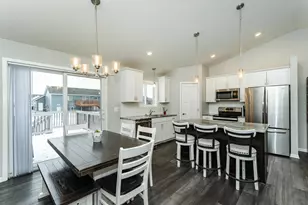 310 Sunnydale Ln SE, Rochester, MN 55904 - Photo 8