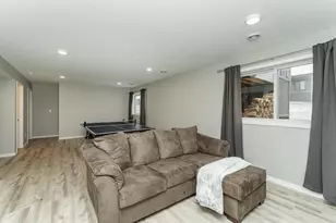 310 Sunnydale Ln SE, Rochester, MN 55904 - Photo 16