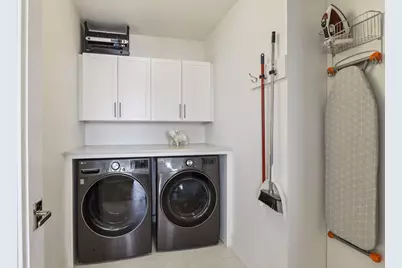 1111 W River Parkway #14E, Minneapolis, MN 55415 - Photo 16