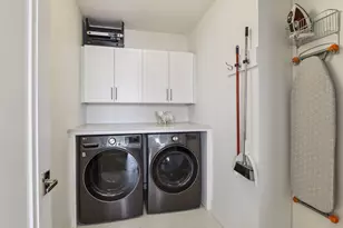 1111 W River Pkwy, Minneapolis, MN 55415 - Photo 16