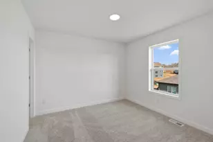 4610 Buckingham Dr NW, Rochester, MN 55901 - Photo 16