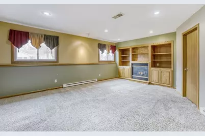 1681 128th Avenue NW, Coon Rapids, MN 55448 - Photo 18