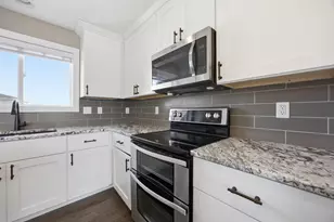 1809 42nd St S, Moorhead, MN 56560 - Photo 12