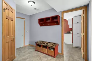 7373 Moonlight Ln, Eden Prairie, MN 55346 - Photo 14